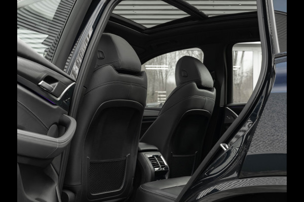 BMW X3 xDrive20i High Executive - M-Sport - Pano - Hifi - 20 Inch