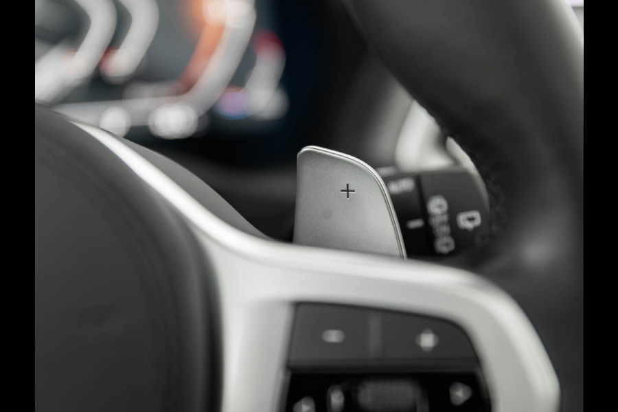 BMW X3 xDrive20i High Executive - M-Sport - Pano - Hifi - 20 Inch