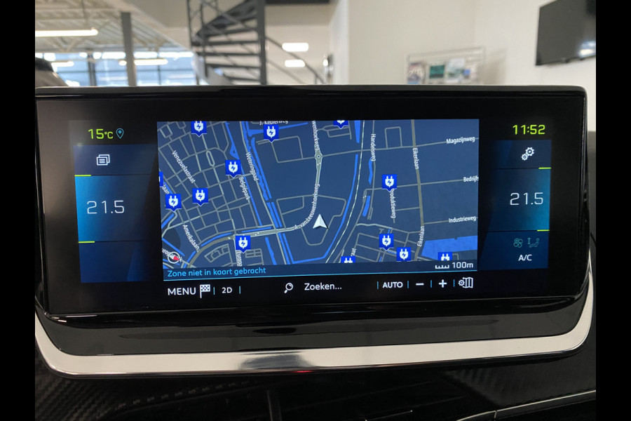 Peugeot e-208 EV Allure Pack 50 kWh Navi /  Carplay  /Digitaal dashboard / Stoelverwarming / Snelladen /