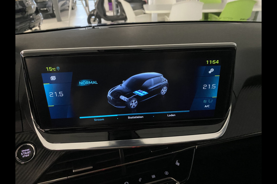 Peugeot e-208 EV Allure Pack 50 kWh Navi /  Carplay  /Digitaal dashboard / Stoelverwarming / Snelladen /