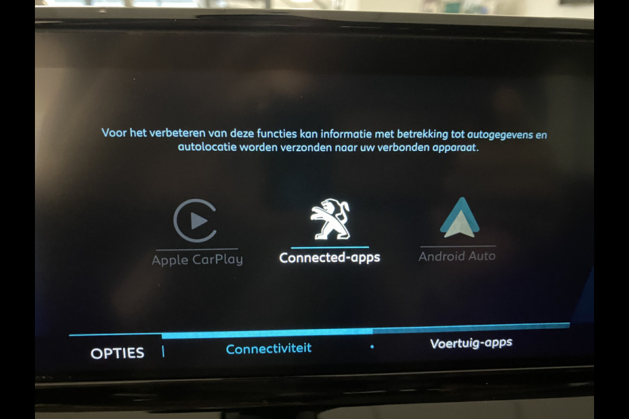 Peugeot e-208 EV Allure Pack 50 kWh Navi /  Carplay  /Digitaal dashboard / Stoelverwarming / Snelladen /