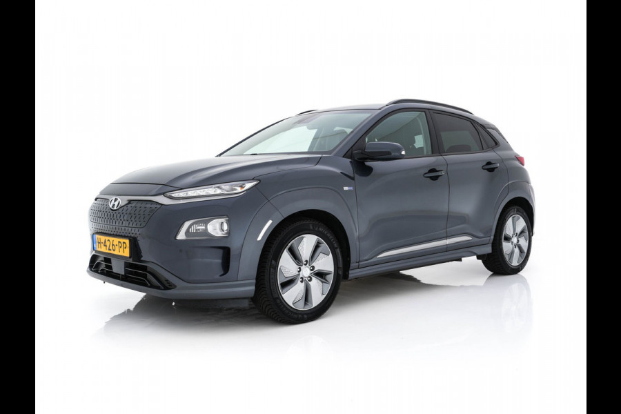 Hyundai Kona EV Premium 64 kWh ( Fase-3 ) { SOH-96%) Aut.* HEAT-PUMP | NAVI-FULLMAP | KEYLESS | CAMERA | DAB | ECC | PDC | ADAPTIVE-CRUISE | CCS-FASTLOADER | LANE-ASSIST | HEATED-COMFORTSEATS | 17''ALU*