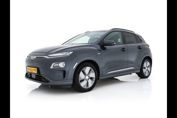 Hyundai Kona EV Premium 64 kWh ( Fase-3 ) { SOH-96%) Aut.* HEAT-PUMP | NAVI-FULLMAP | KEYLESS | CAMERA | DAB | ECC | PDC | ADAPTIVE-CRUISE | CCS-FASTLOADER | LANE-ASSIST | HEATED-COMFORTSEATS | 17''ALU*