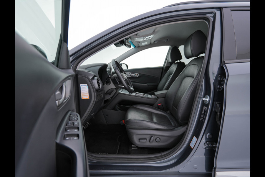 Hyundai Kona EV Premium 64 kWh ( Fase-3 ) { SOH-96%) Aut.* HEAT-PUMP | NAVI-FULLMAP | KEYLESS | CAMERA | DAB | ECC | PDC | ADAPTIVE-CRUISE | CCS-FASTLOADER | LANE-ASSIST | HEATED-COMFORTSEATS | 17''ALU*
