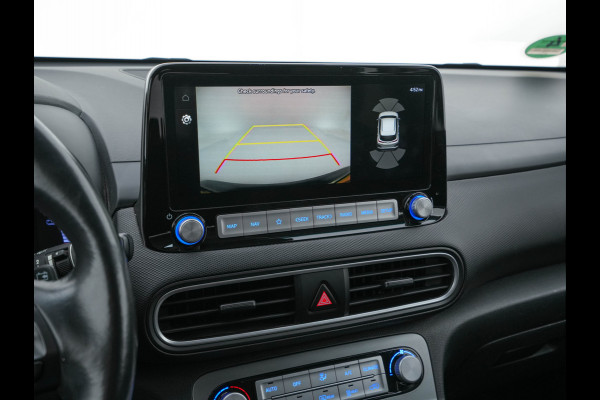 Hyundai Kona EV Premium 64 kWh ( Fase-3 ) { SOH-96%) Aut.* HEAT-PUMP | NAVI-FULLMAP | KEYLESS | CAMERA | DAB | ECC | PDC | ADAPTIVE-CRUISE | CCS-FASTLOADER | LANE-ASSIST | HEATED-COMFORTSEATS | 17''ALU*