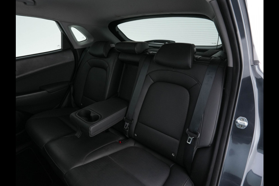 Hyundai Kona EV Premium 64 kWh ( Fase-3 ) { SOH-96%) Aut.* HEAT-PUMP | NAVI-FULLMAP | KEYLESS | CAMERA | DAB | ECC | PDC | ADAPTIVE-CRUISE | CCS-FASTLOADER | LANE-ASSIST | HEATED-COMFORTSEATS | 17''ALU*