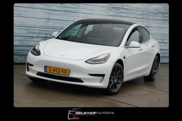 Tesla Model 3 Standard Trekhaak Navigatie Pano Leer Camera