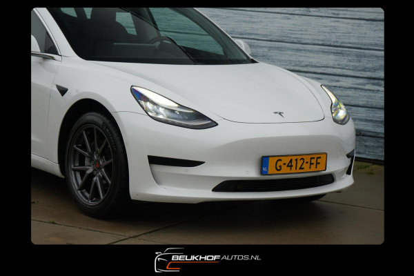 Tesla Model 3 Standard Trekhaak Navigatie Pano Leer Camera