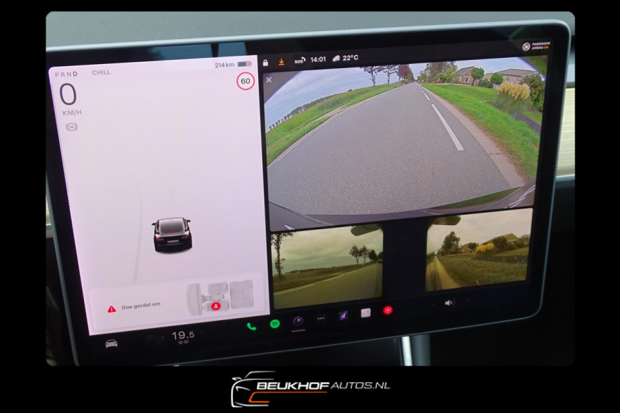 Tesla Model 3 Standard Trekhaak Navigatie Pano Leer Camera