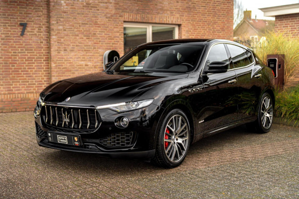 Maserati Levante 3.0 V6 S TwinTurbo AWD GranSport 430 PK Leder Luchtvering 21''
