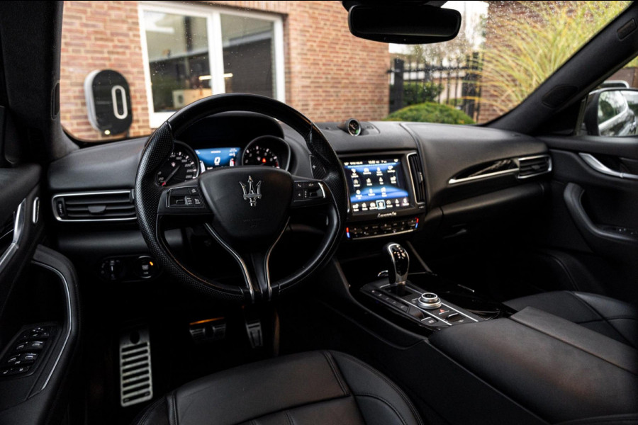 Maserati Levante 3.0 V6 S TwinTurbo AWD GranSport 430 PK Leder Luchtvering 21''