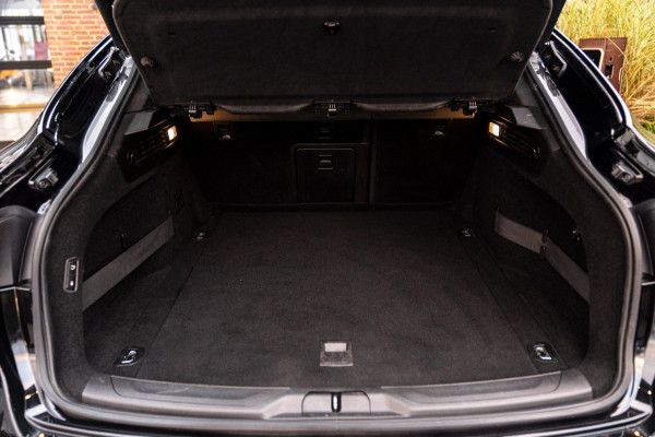 Maserati Levante 3.0 V6 S TwinTurbo AWD GranSport 430 PK Leder Luchtvering 21''