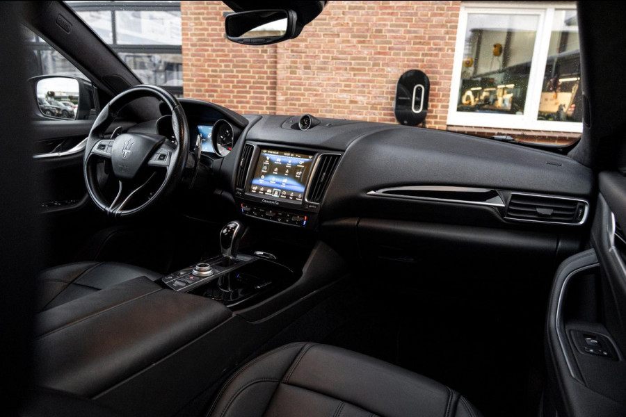 Maserati Levante 3.0 V6 S TwinTurbo AWD GranSport 430 PK Leder Luchtvering 21''