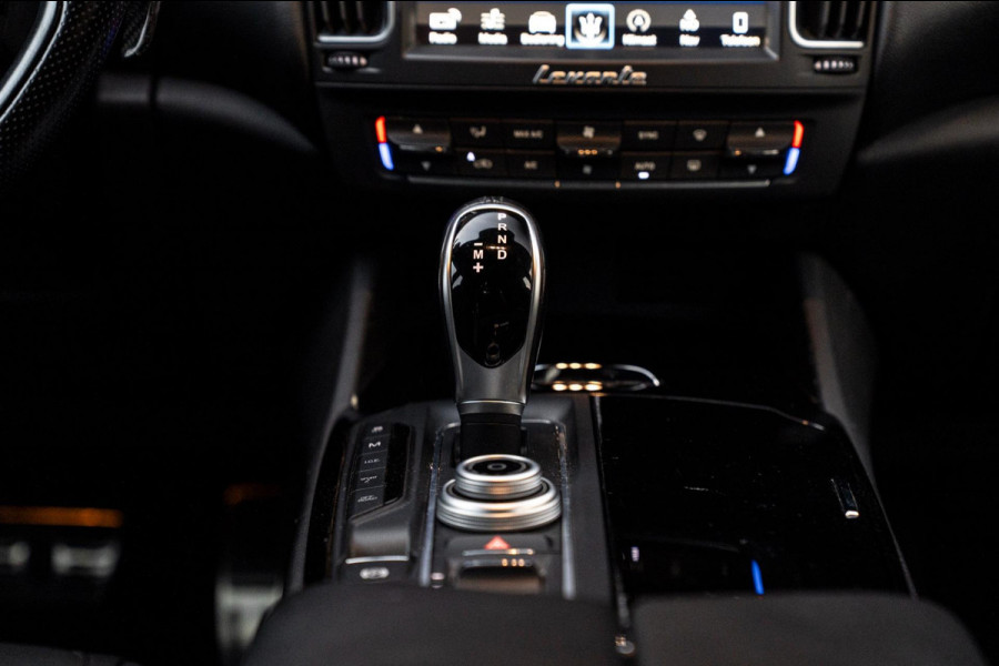 Maserati Levante 3.0 V6 S TwinTurbo AWD GranSport 430 PK Leder Luchtvering 21''