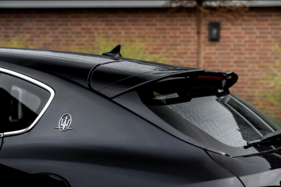 Maserati Levante 3.0 V6 S TwinTurbo AWD GranSport 430 PK Leder Luchtvering 21''