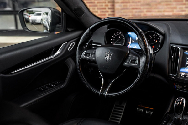 Maserati Levante 3.0 V6 S TwinTurbo AWD GranSport 430 PK Leder Luchtvering 21''