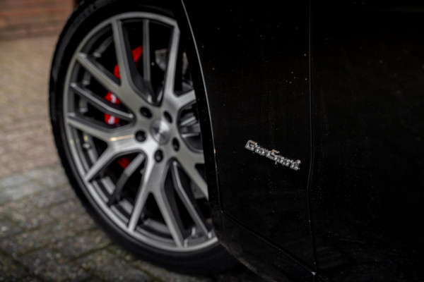 Maserati Levante 3.0 V6 S TwinTurbo AWD GranSport 430 PK Leder Luchtvering 21''