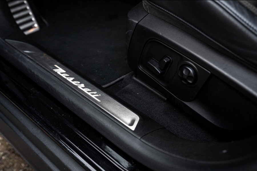 Maserati Levante 3.0 V6 S TwinTurbo AWD GranSport 430 PK Leder Luchtvering 21''