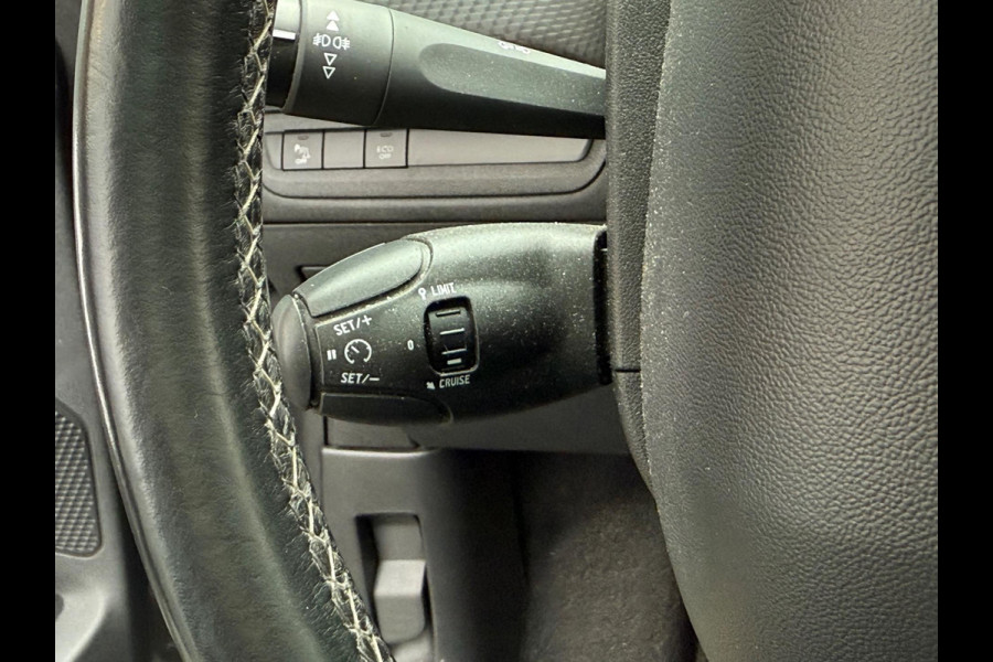 Peugeot 2008 1.2 PureTech Allure | Automaat | Pano | Airco | Cruise |