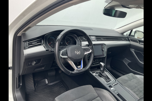 Volkswagen Passat Variant 1.4 TSI PHEV GTE Pano.dak Trekhaak Adap.cruise Stoel.stuurverw.