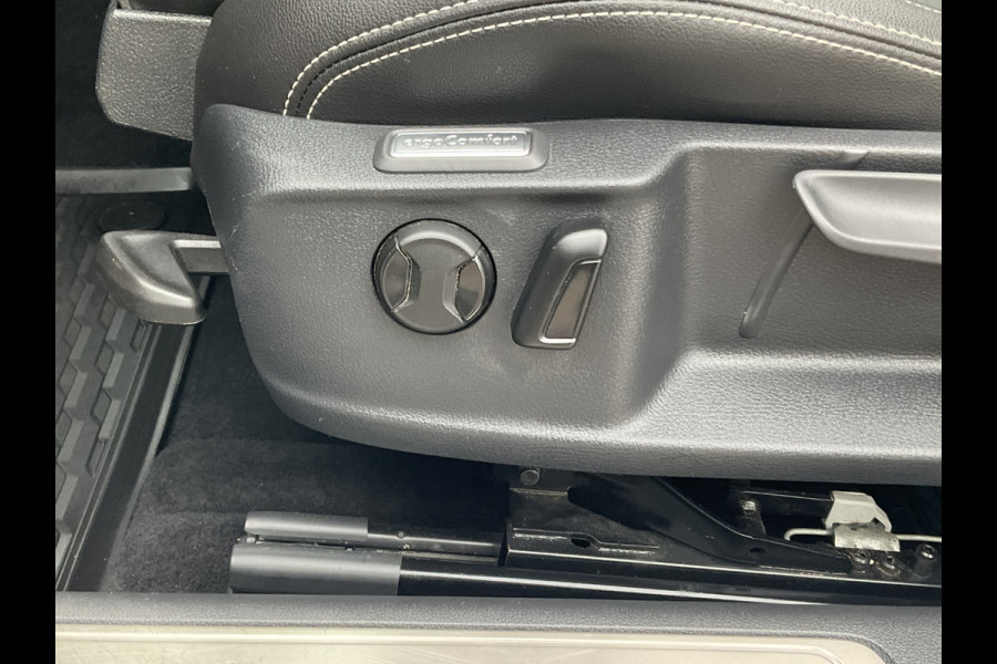 Volkswagen Passat Variant 1.4 TSI PHEV GTE Pano.dak Trekhaak Adap.cruise Stoel.stuurverw.