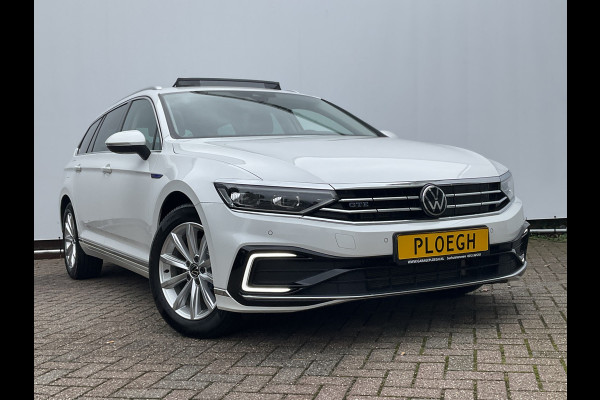 Volkswagen Passat Variant 1.4 TSI PHEV GTE Pano.dak Trekhaak Adap.cruise Stoel.stuurverw.