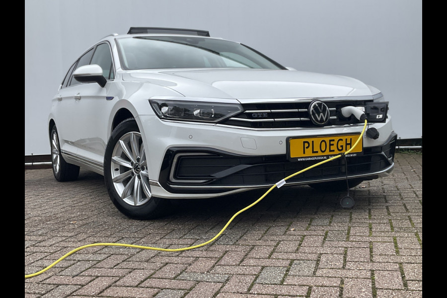 Volkswagen Passat Variant 1.4 TSI PHEV GTE Pano.dak Trekhaak Adap.cruise Stoel.stuurverw.