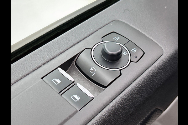 Ford Transit Custom 340 2.5 PHEV Automaat L2H1 Limited Incl. BTW/BPM! Airco ECC 2 x Schuifdeur Asisstance Pack Premium Full Options!