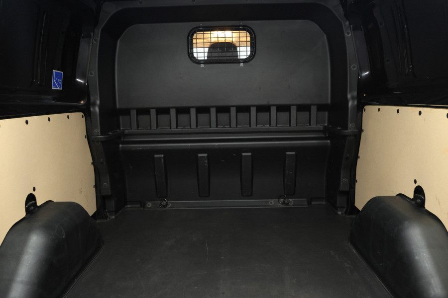 Ford Transit Custom 320 2.0 TDCI L2H1 Limited DC 170Pk, 5 Pers. Leer, 2x schuifdeur