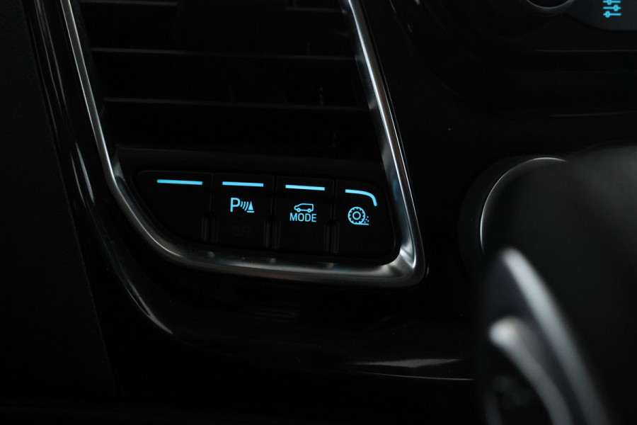 Ford Transit Custom 320 2.0 TDCI L2H1 Limited DC 170Pk, 5 Pers. Leer, 2x schuifdeur