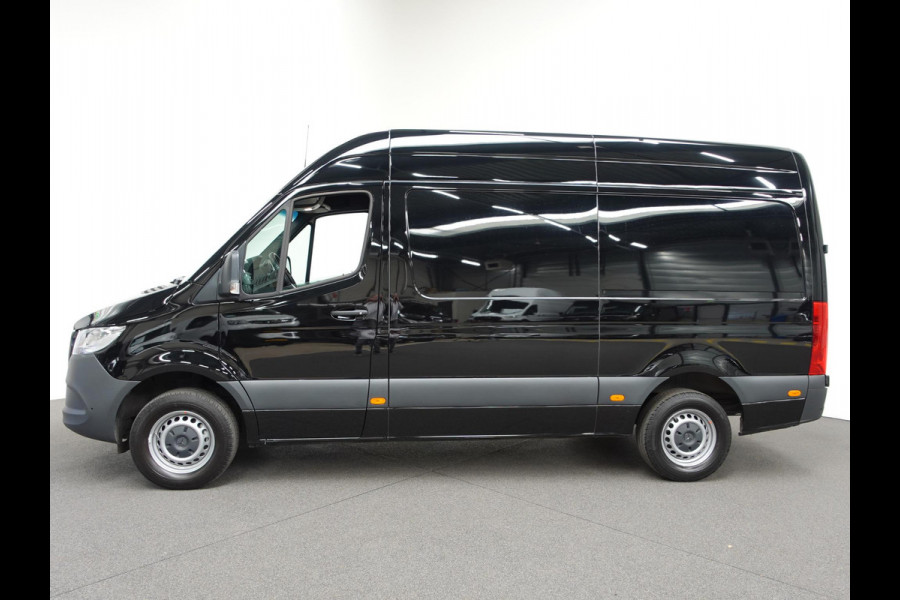 Mercedes-Benz Sprinter 315 L2H2 Automaat Navi Trekhaak Navi Cruise Control