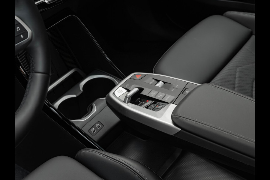 BMW X1 sDrive18i M-Sport Pro - Pano - Memoryzetel - Trekhaak - ACC - Head-Up - Harman Kardon