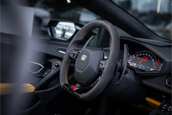 Lamborghini Huracán Evo Spyder 5.2 V10 - Giallo Inti | Dealer O.H. | Lift | Sensonum