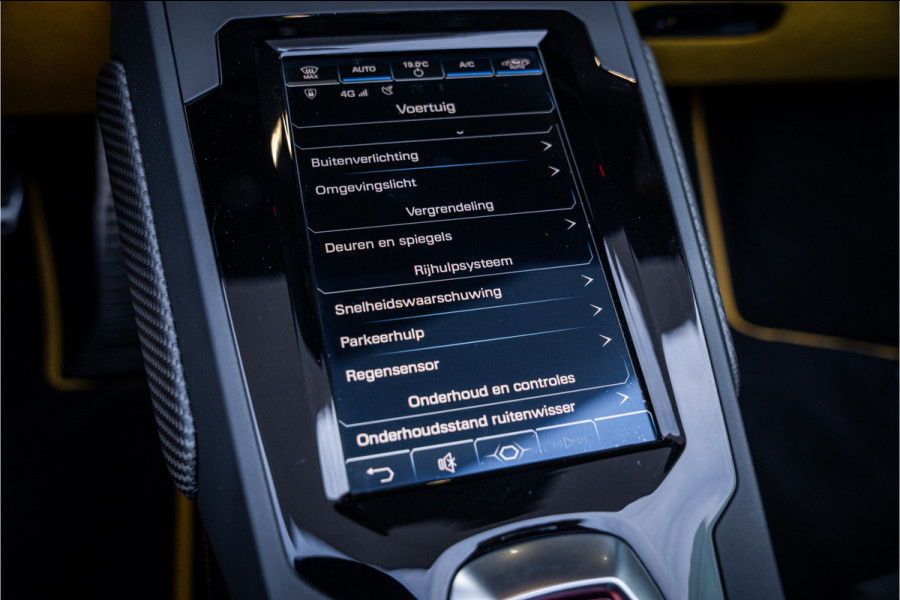 Lamborghini Huracán Evo Spyder 5.2 V10 - Giallo Inti | Dealer O.H. | Lift | Sensonum