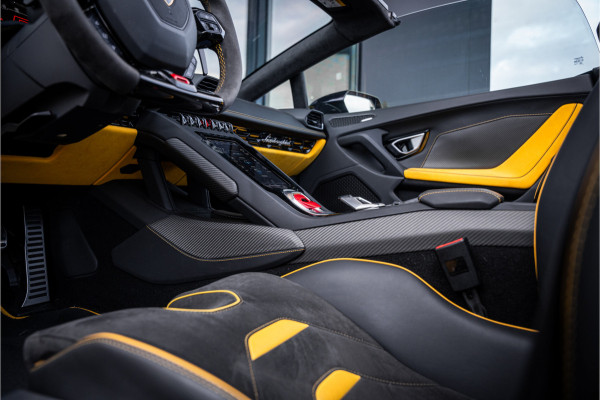 Lamborghini Huracán Evo Spyder 5.2 V10 - Giallo Inti | Dealer O.H. | Lift | Sensonum