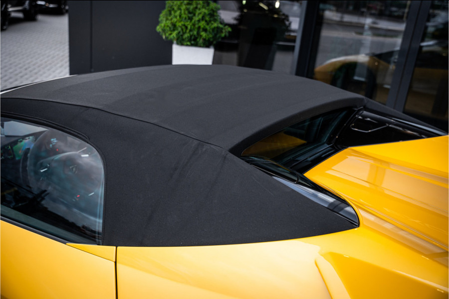 Lamborghini Huracán Evo Spyder 5.2 V10 - Giallo Inti | Dealer O.H. | Lift | Sensonum