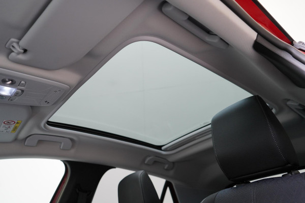 Opel Corsa 1.2 Elegance | Panoramadak | Climate control | Camera | Cruise control | Two-Tone | Stoelverwarming