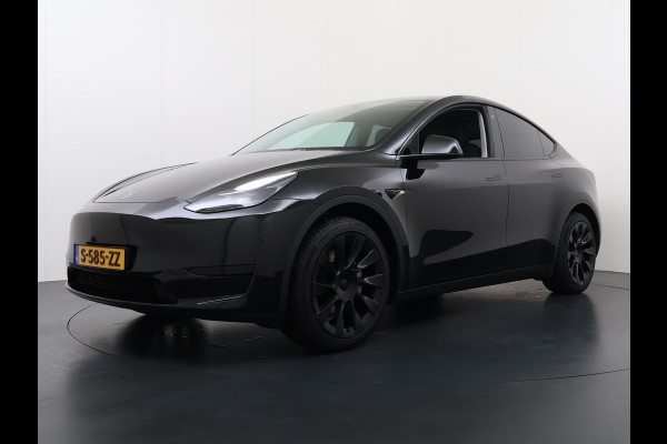 Tesla Model Y RWD LFP-Accu SOH 97% Lmv 20" Warmtepomp Adap.Cruise Navi Ecc Camera's Panoramadak Autopilot Stoel+Stuur+Achterbank Verwarming Elek.Achterklep Dodehoek detector Draadloze telefoonlader Origineel Nederlandse Auto
