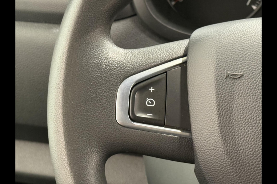 Renault Master T35 2.3 dCi 145PK Energy Bakwagen Meubelbak Laadklep Airco Navi Cruise Control