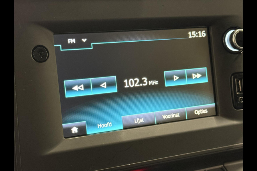 Renault Master T35 2.3 dCi 145PK Energy Bakwagen Meubelbak Laadklep Airco Navi Cruise Control