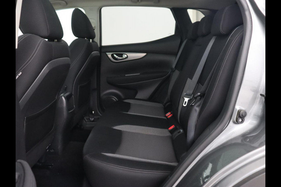 Nissan QASHQAI 1.6 N-Connecta | 163pk | Panoramadak | Trekhaak | 360 Camera | Navigatie | Keyless | Climate control | Bluetooth | Cruise control