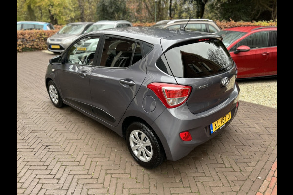 Hyundai i10 1.0i i-M. Go! Navi, Cruise, Clima