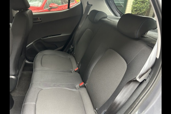 Hyundai i10 1.0i i-M. Go! Navi, Cruise, Clima