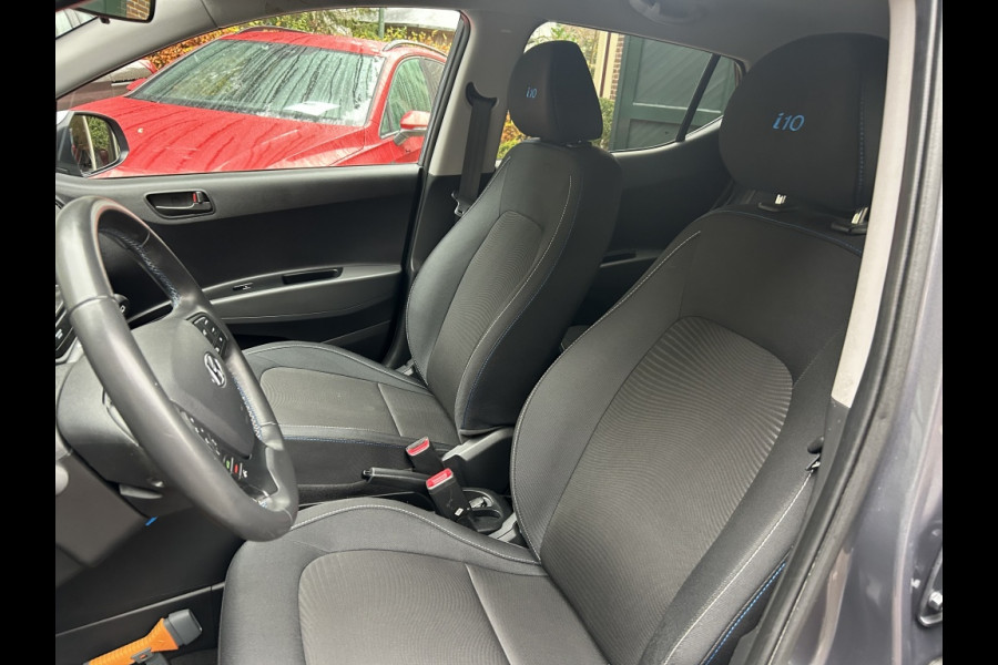 Hyundai i10 1.0i i-M. Go! Navi, Cruise, Clima