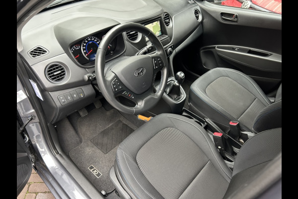 Hyundai i10 1.0i i-M. Go! Navi, Cruise, Clima