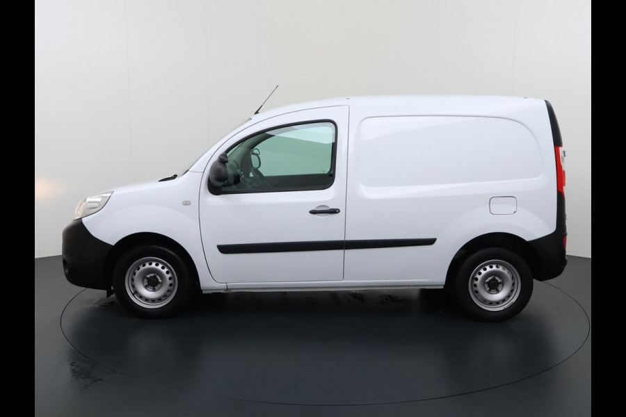 Renault Kangoo 1.5 Blue dCi 80 Comfort, Trekhaak, Navigatie, 6 bak, Cruise Control