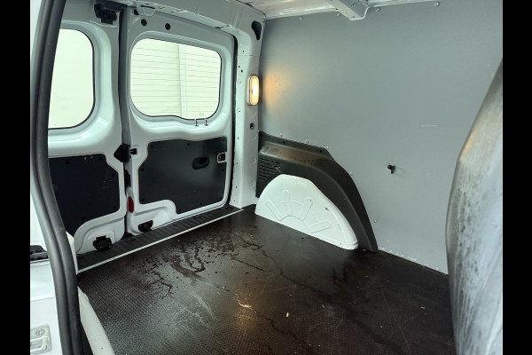 Renault Kangoo 1.5 Blue dCi 80 Comfort, Trekhaak, Navigatie, 6 bak, Cruise Control