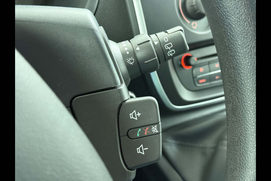 Renault Kangoo 1.5 Blue dCi 80 Comfort, Trekhaak, Navigatie, 6 bak, Cruise Control