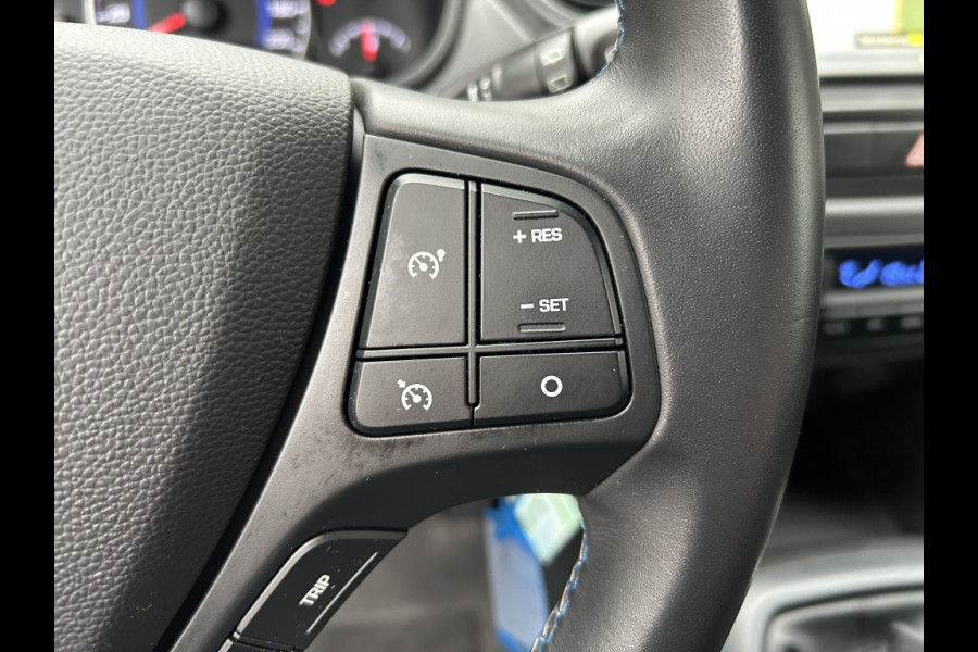 Hyundai i10 1.0i i-M. Go! Navi, Cruise, Clima