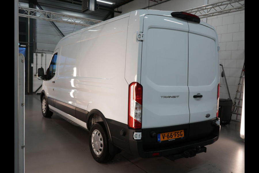 Ford Transit 350 2.0 TDCI L3H2 Trend 130pk | Navigatie Pack | Safety en Comfort Pack | Trekhaak